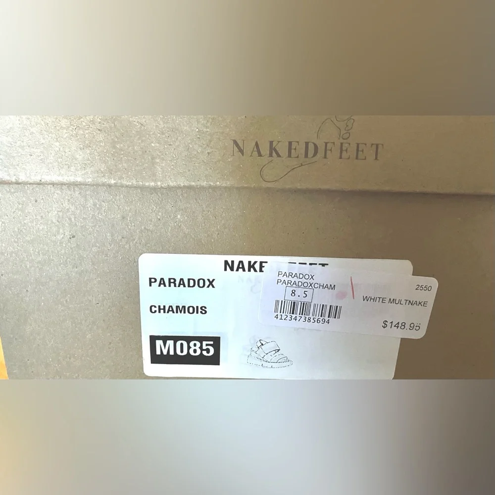 Naked Feet sporty chic